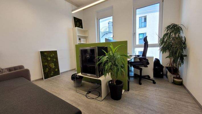 Büro 6, 2. Obergeschoss