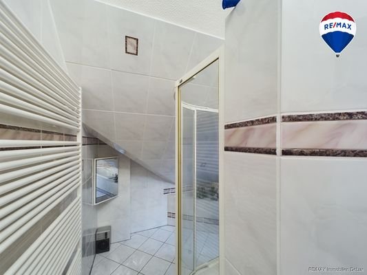 RE:MAX Immobilien DeLux Badezimmer 2