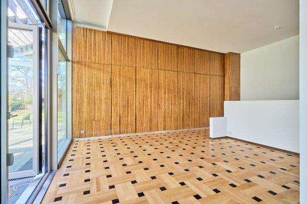 Historische Schrankwand