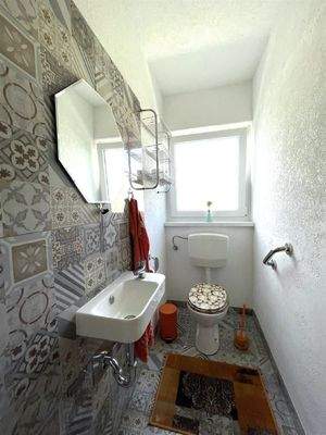 renoviertes Tageslicht-WC