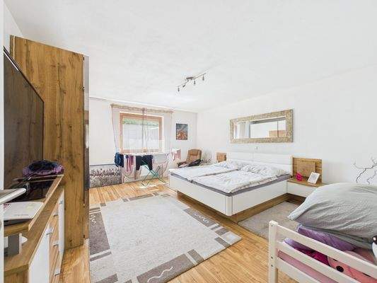 Schlafzimmer Souterrain