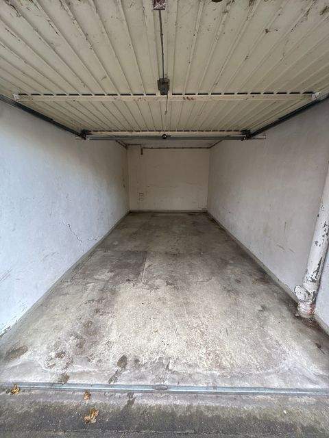 Hagen Garage, Hagen Stellplatz