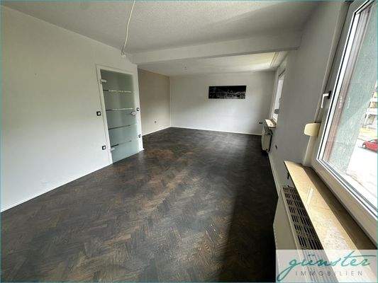 OG Helles Wohn-Esszimmer