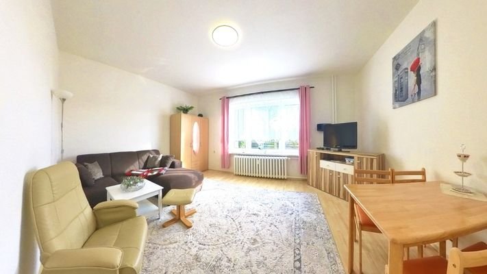 Wohnzimmer im Erdgeschoss WE 1