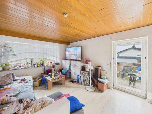 CAM01223G0-PR0177-STILL020