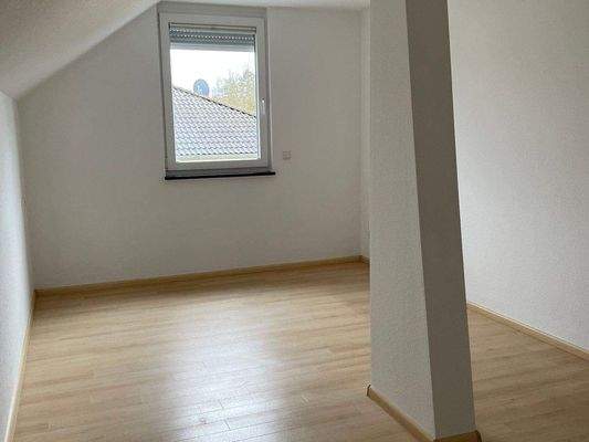 OG Schlafzimmer mit begehb. Kleiderschrank