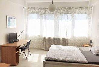 7 Ferienwohnung in Stuttgart 1.jpeg