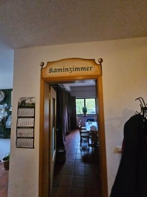 Kaminzimmer