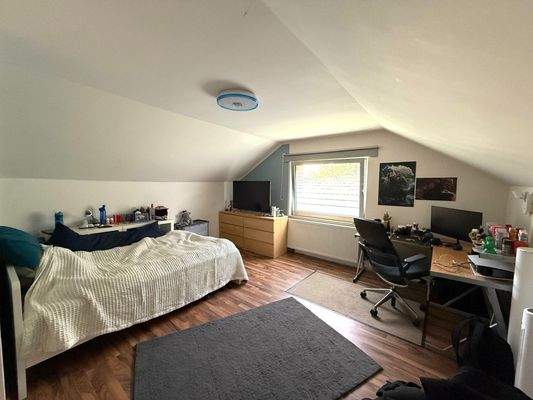 Kinderzimmer DG rechts