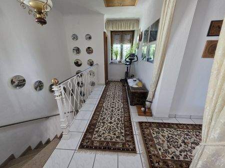 Flur/ Treppenhaus OG