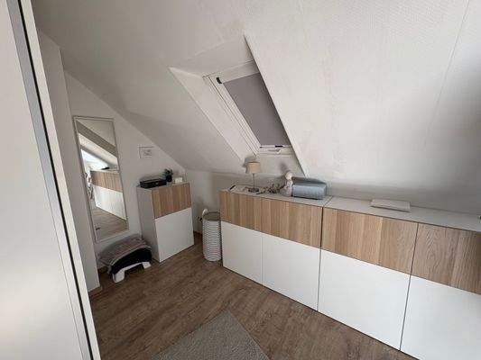 Dorstfeld Spitzboden