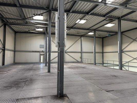 Halle 8 Mezzanine 2. OG