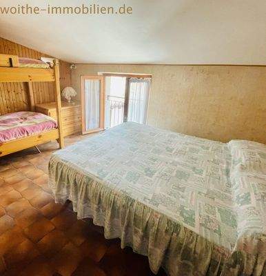 Schlafzimmer 2