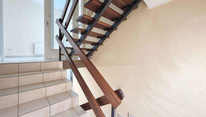 Treppenhaus EG -> 1. OG 