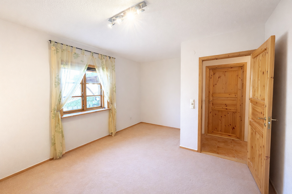 Kinderzimmer/Gästezimmer/Büro