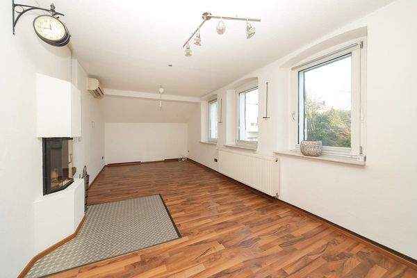 Wohnbereich/Schlafzimmer DG