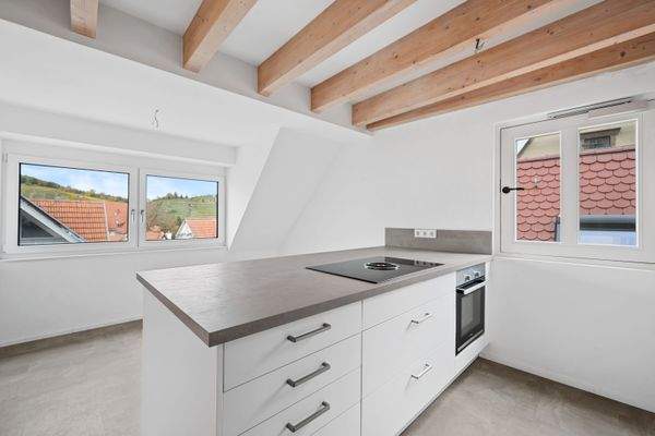 alle WE mit Küchen...