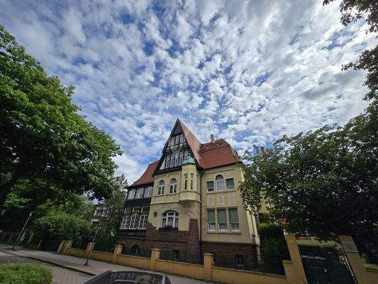 Hauptansicht Straßenseite