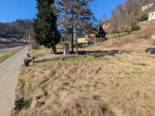 Hochwassersicher durch leichter Hanglage