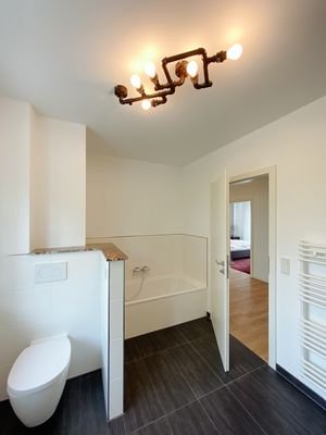 Badezimmer Ansicht 2