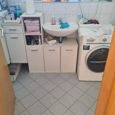 Ansicht 1 Badezimmer