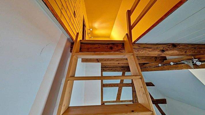 Spitzboden zum Lagern oder Schlafen