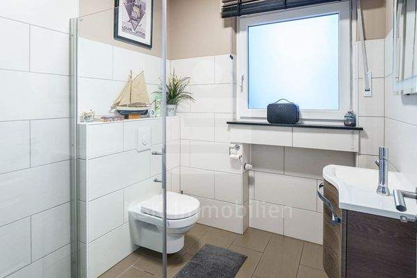 Badezimmer Untergeschoss