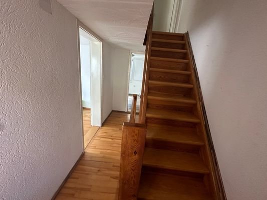 Treppe zur 2.OG.