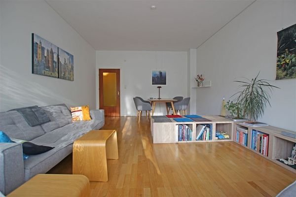 Wohnzimmer - Bild 2