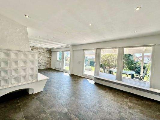 Großzügiges Wohn- und Esszimmer