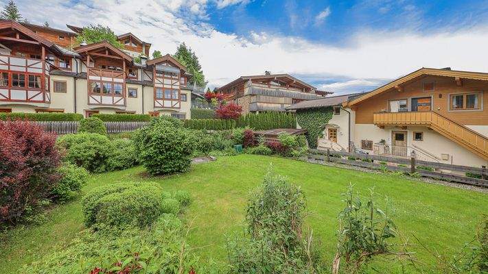 KITZIMMO-Baugrundstück mit Altbestand in sonniger Ruhelage kaufen - Immobilien Kirchberg.