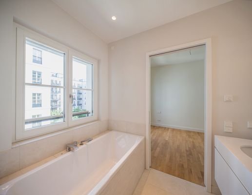 BAD-EN-SUITE