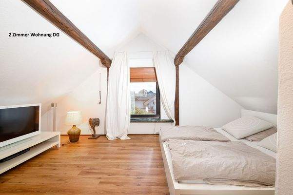 Zimmer 2 Zimmer DG Whg.