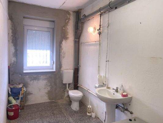 Gäste-WC Erdgeschoss