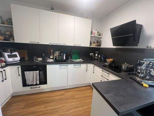 Küche inkl. Einbauküche mit Elektrogroßgeräten