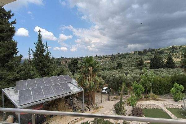 Kreta, Pemonia: Ruhiges und weitläufiges Anwesen zu verkaufen