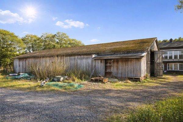 Scheune vom Hofgrundstück