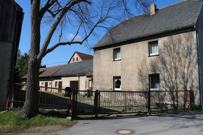 Einfamilienhaus mit Scheune & Nebengelass in Zschillichau /Oberlausitz