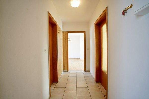 Flur zur Obergeschosswohnung