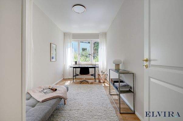 Lichterfülltes Arbeits-/Kinderzimmer