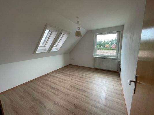 Arbeitszimmer Ansicht 2.jpg