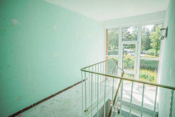 Lichtdurchflutet Treppenhaus