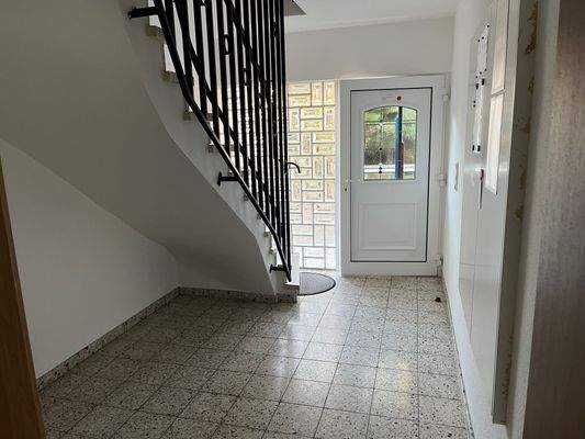 EG Eingangsflur / Treppenhaus