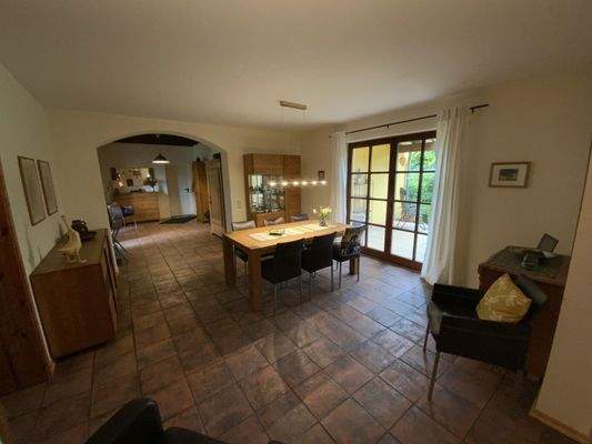 grosszügiger Ess- und Wohnbereich