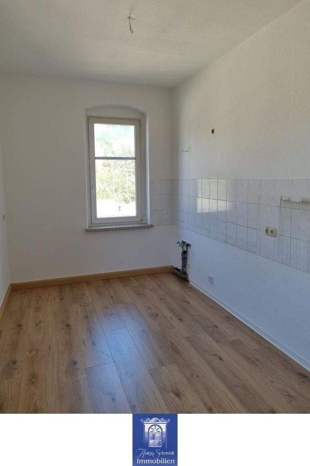 Sonnige Wohnung mit Tageslichtbad in Meißen! - Foto 1