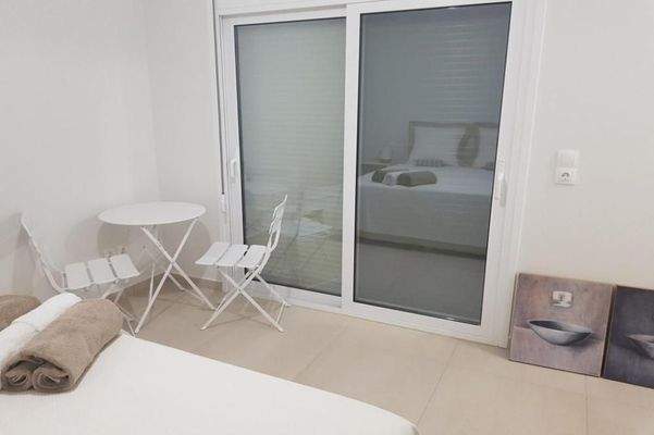 MIT VIDEO! Kreta, Makry Gialos: Neubau - Bungalow mit Pool und Meerblick zu verkaufen