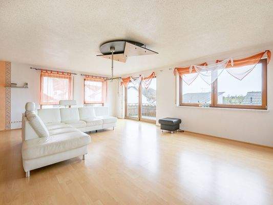 Wohnzimmer Ansicht 1 4 3
