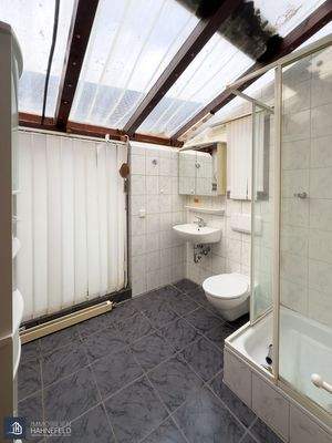 Tageslichtbad/1OG/Vorderhaus