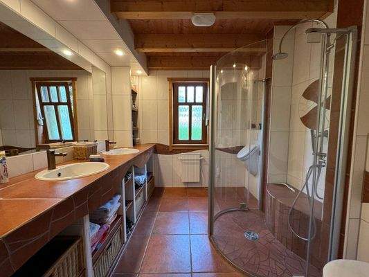 Badezimmer Erdgeschoss