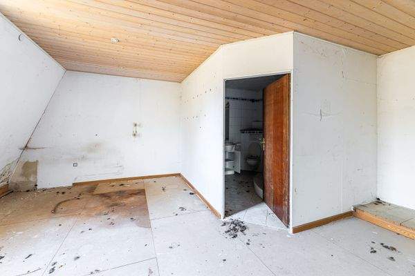 Schloßstraße 8 - Illesheim-3